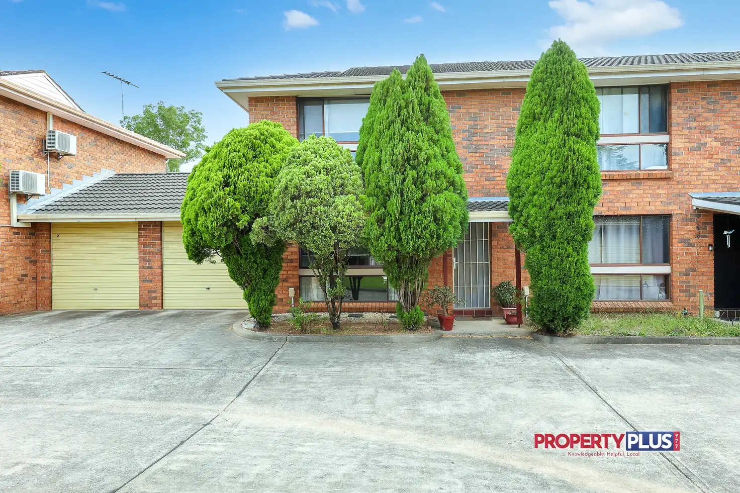 Main view of Homely townhouse listing, 4/27 Myee Road, Macquarie Fields NSW 2564