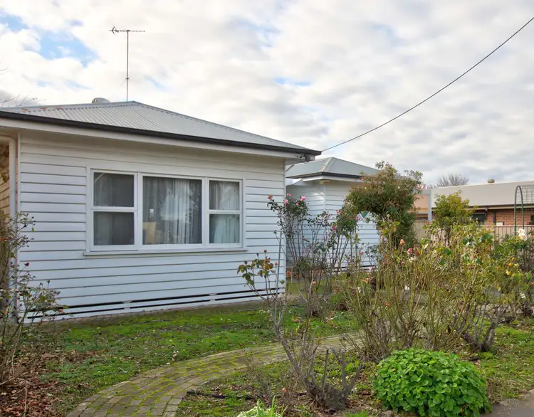 Second view of Homely unit listing, 1/1 Smith Street, Horsham VIC 3400