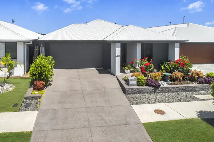 43 Benjamen Cresecent, Nirimba QLD 4551