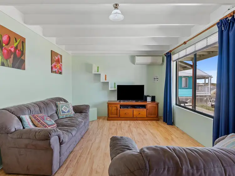 Sixth view of Homely house listing, 15 HUDSON STREET, Seabird WA 6042