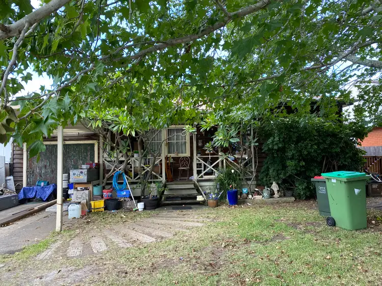 20 Waratah Avenue, Woy Woy NSW 2256