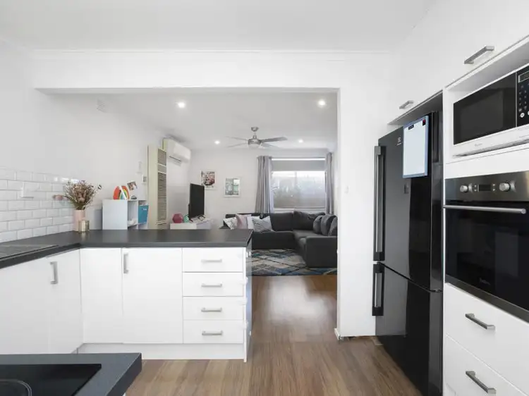 Sixth view of Homely unit listing, 4/27 York Street, Bonbeach VIC 3196