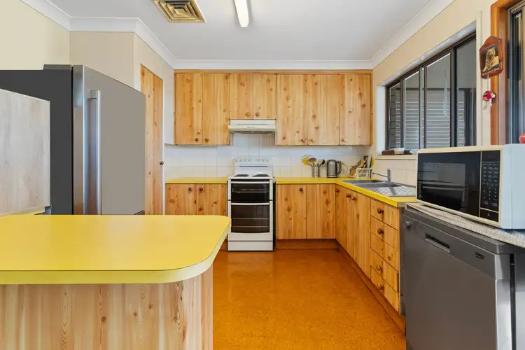 Fifth view of Homely house listing, 34 Hibiscus Street, Flinders View QLD 4305