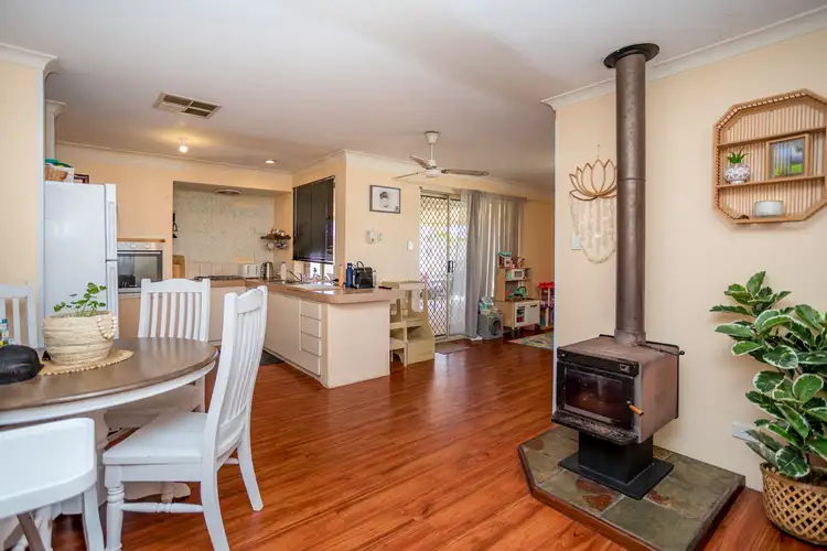 Seventh view of Homely house listing, 6 Pipit Close, Huntingdale WA 6110