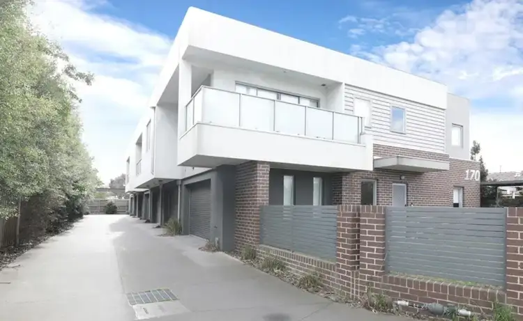 Main view of Homely townhouse listing, 4/170 Glenroy Road, Glenroy VIC 3046