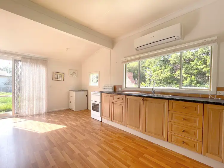 Second view of Homely house listing, 21 Dillon Street, Ultima VIC 3544