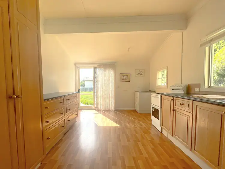 Fifth view of Homely house listing, 21 Dillon Street, Ultima VIC 3544