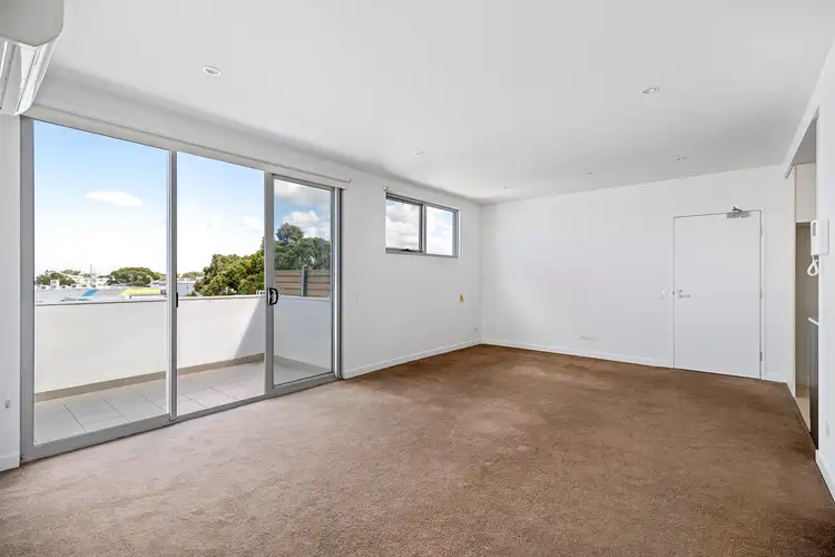 Sixth view of Homely apartment listing, 302/5 Sandbelt Close, Heatherton VIC 3202