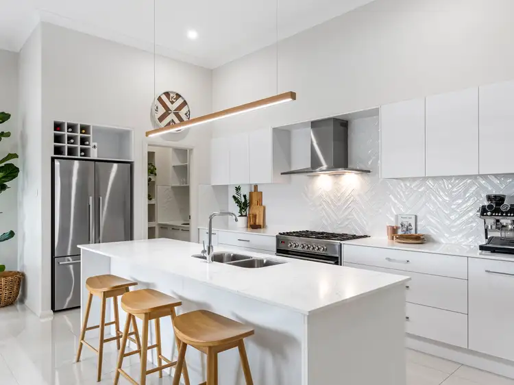 146 Fishermans Drive, Teralba NSW 2284