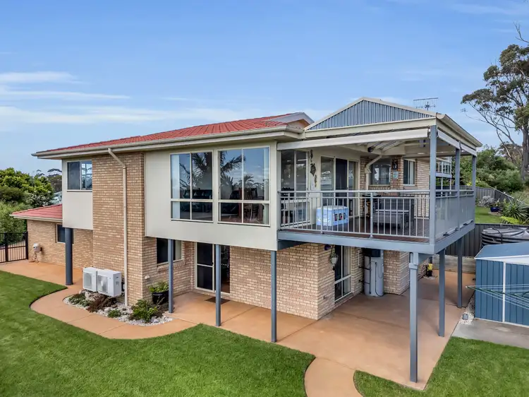 4 Emily Lane, Tura Beach NSW 2548
