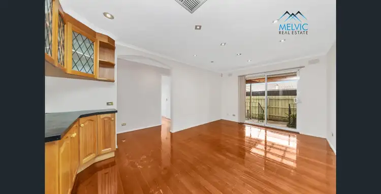 Fourth view of Homely house listing, 16 Primrose Hill Close, Endeavour Hills VIC 3802