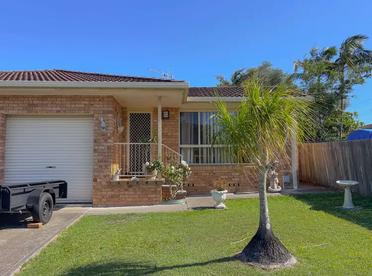 22 Orana Crescent