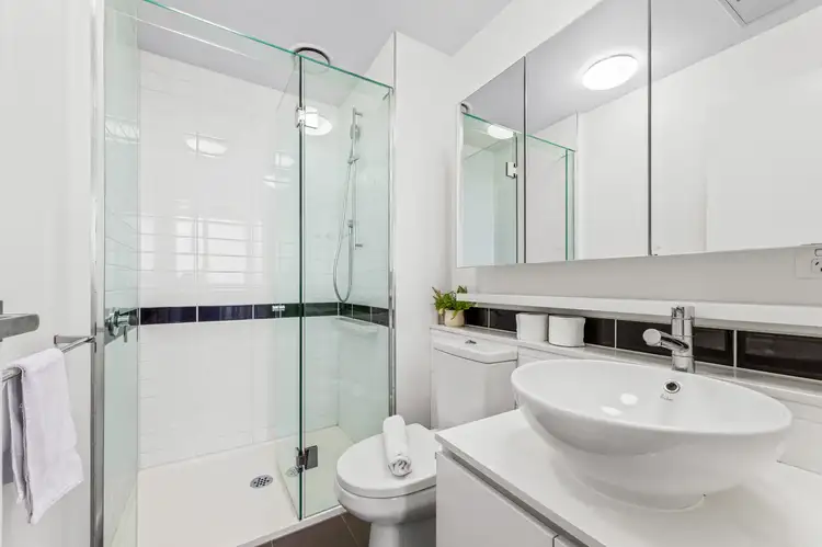 Fourth view of Homely apartment listing, 3313/350 William Street, Melbourne VIC 3000