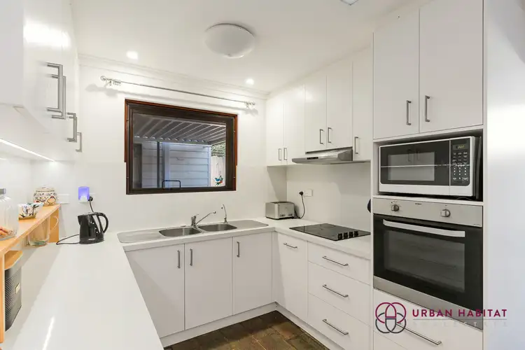Fifth view of Homely house listing, 10 Burke Place, Orelia WA 6167