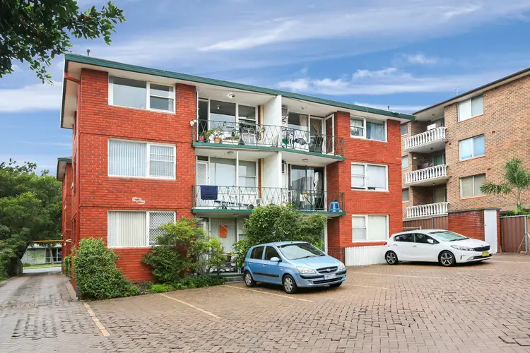 588 Blaxland Road
