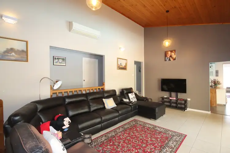 Fifth view of Homely house listing, 1 The Parkway, Mallabula NSW 2319