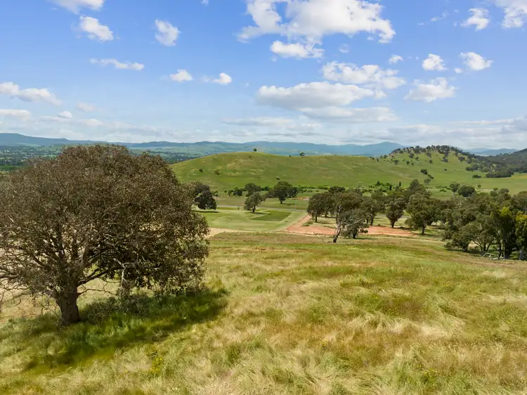 148 Owens Creek Drive, Mansfield VIC 3722