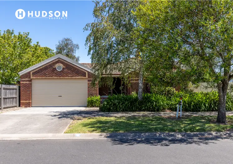 2 Woodburne Drive, Sale VIC 3850