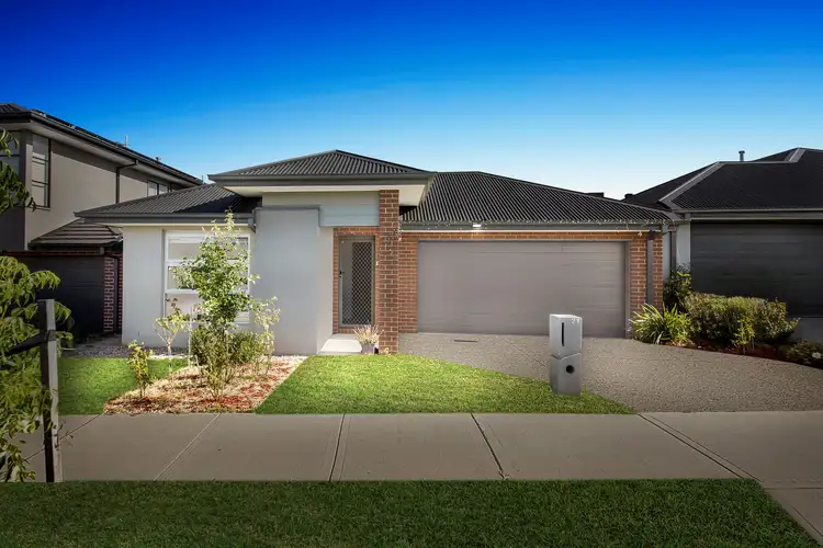 21 Garrard Crescent, Clyde VIC 3978