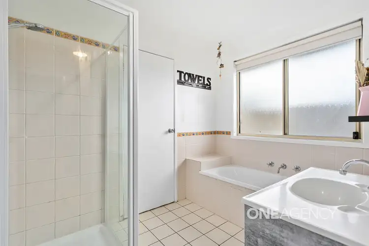 Sixth view of Homely house listing, 4 Liam Close, Albion Park NSW 2527