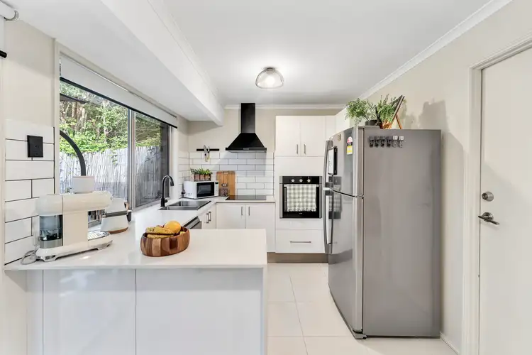11/1-21 Golden Palms Court, Ashmore QLD 4214