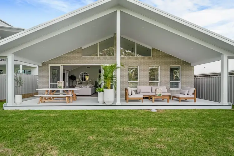 24 Villagewood Drive, Sussex Inlet NSW 2540
