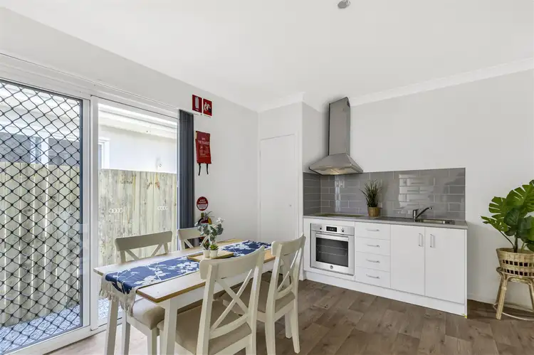 Fourth view of Homely block of units listing, 61 Hutton Avenue, Wynnum QLD 4178