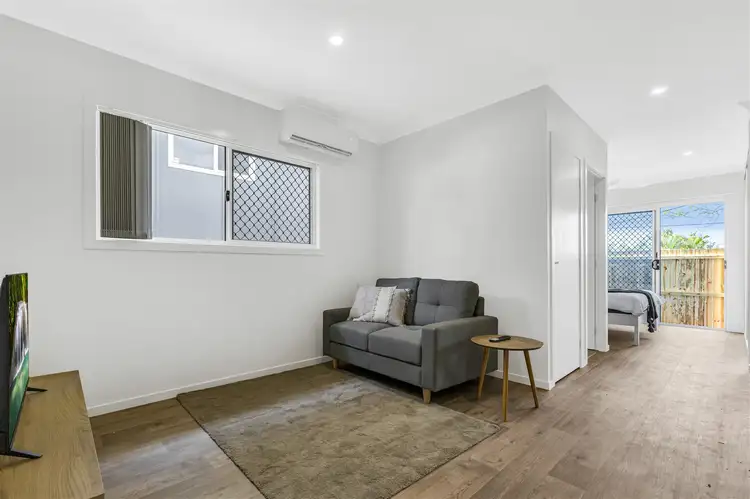 Fifth view of Homely block of units listing, 61 Hutton Avenue, Wynnum QLD 4178