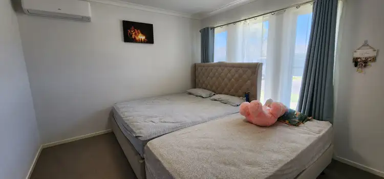 Fourth view of Homely house listing, 8 Edgewater Road, Craigieburn VIC 3064