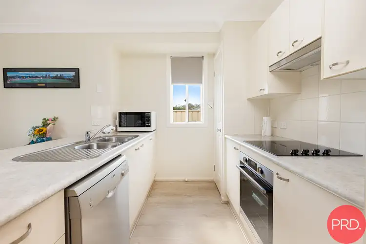Sixth view of Homely villa listing, 2/39 Conder Crescent, Metford NSW 2323