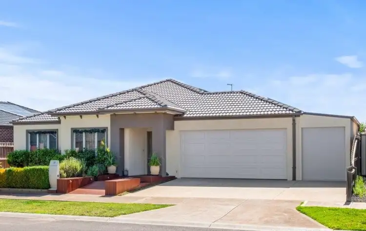 10 Warranooke Street, Melton South VIC 3338