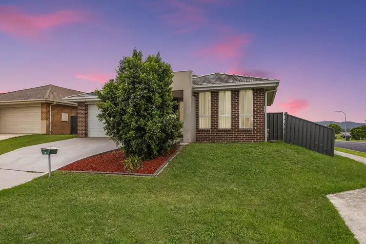 2 Hayworth Street, Rutherford NSW 2320