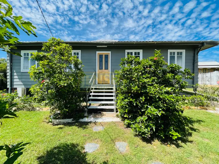 8 PAULL STREET, Charters Towers City QLD 4820