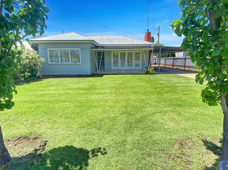 9 Sassafras St, Leeton NSW 2705