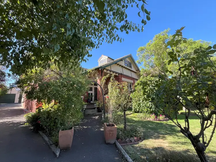 14 Millett Street, St Arnaud VIC 3478