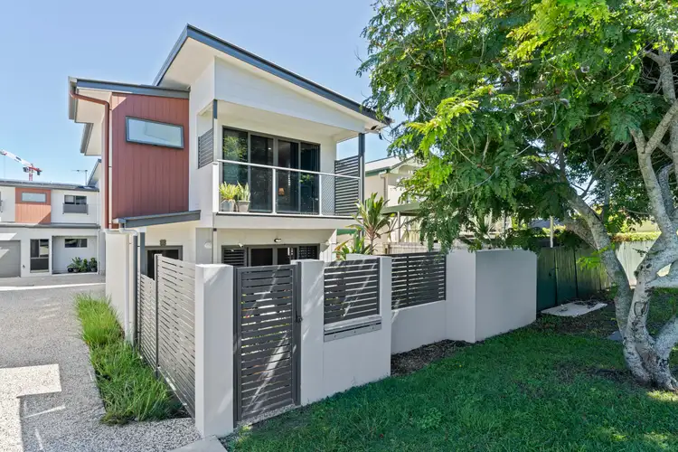 5/7 Worthing Street, Wynnum QLD 4178