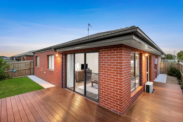 1 Whelan Street, Armstrong Creek VIC 3217