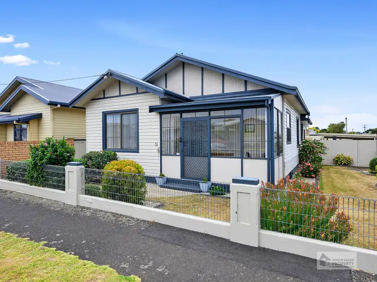 31 Jackson Street, Wynyard TAS 7325