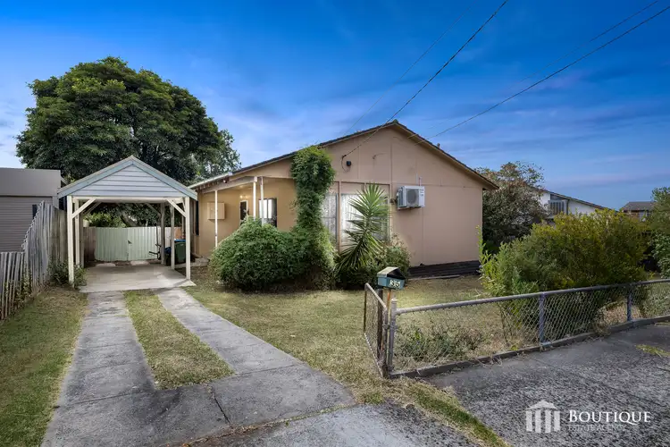 35 Nigra Street, Doveton VIC 3177