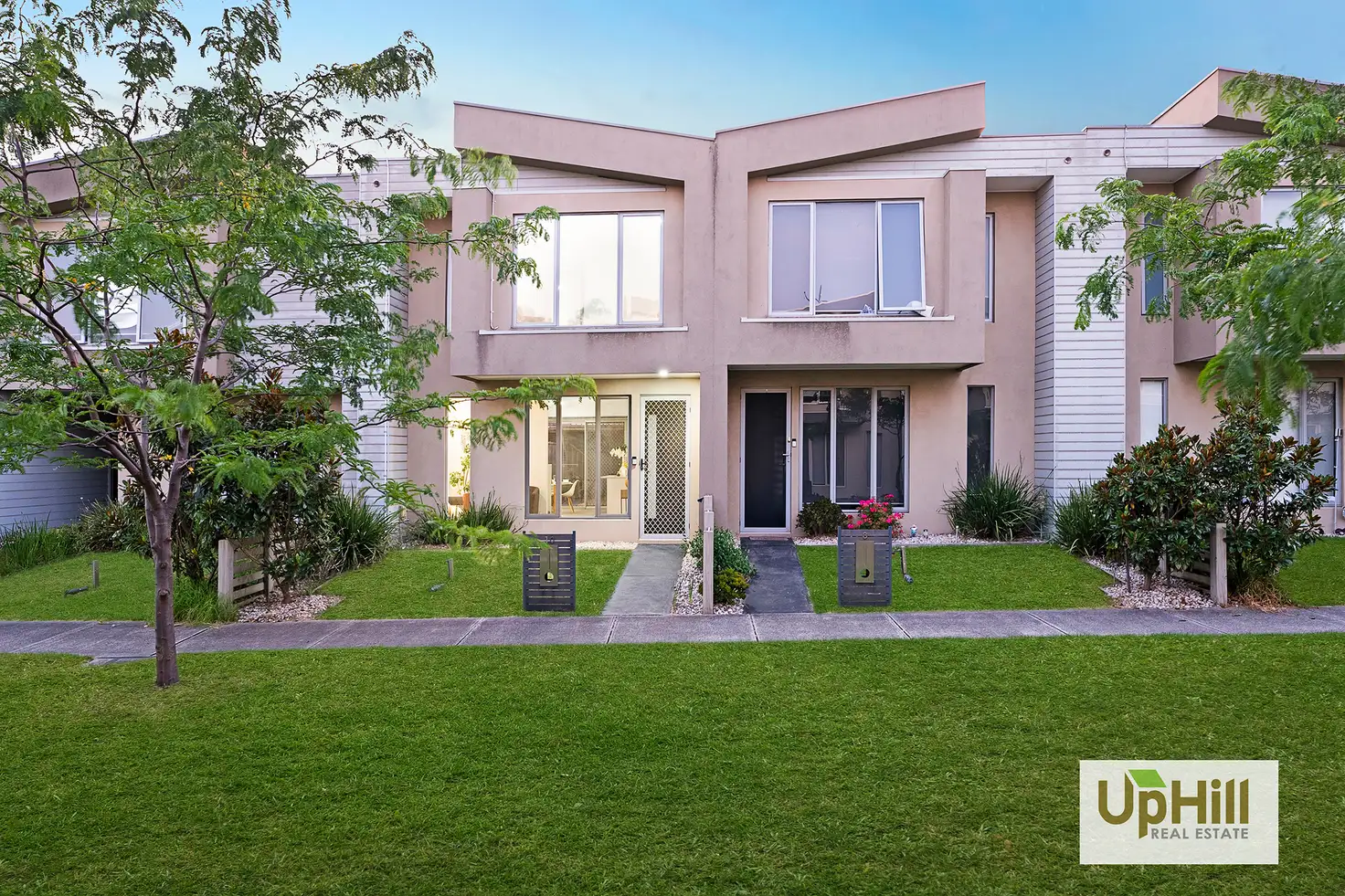 Main view of Homely townhouse listing, 10 Aviara Walk, Cranbourne VIC 3977