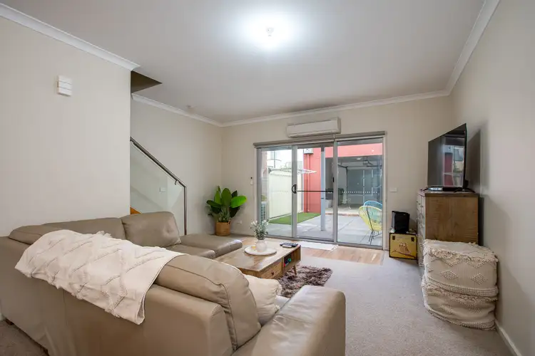 Fourth view of Homely house listing, 27 BEECH STREET, Wodonga VIC 3690