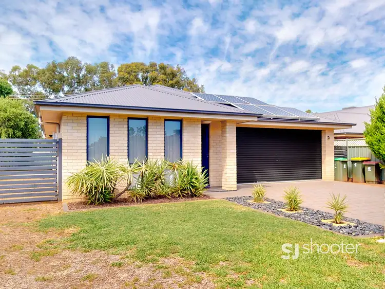 12 Glenshee Close, Dubbo NSW 2830