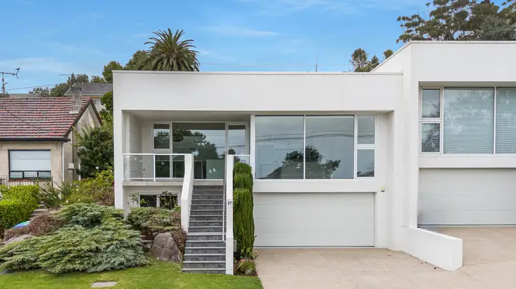 37 Lake Terrace West, Mount Gambier SA 5290