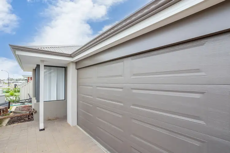 86 Greenpoint Way, Hilbert WA 6112