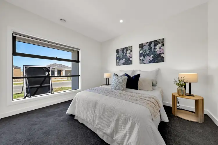 Fifth view of Homely house listing, 9 Giardino Street, Clyde VIC 3978