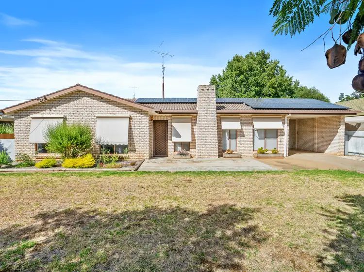 64 Wells Street, Finley NSW 2713