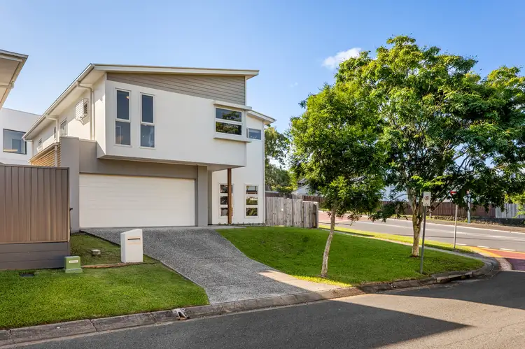 1 Agate Street, Camp Hill QLD 4152