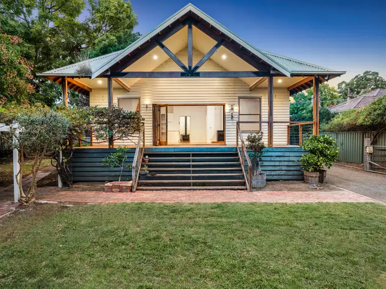 21 Malcolm Street, Mansfield VIC 3722