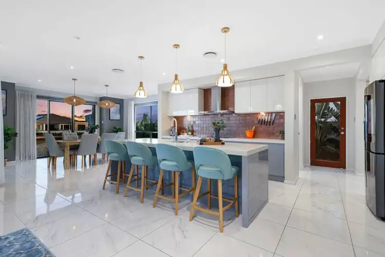 Fifth view of Homely house listing, 25 Alma Court, Villeneuve QLD 4514