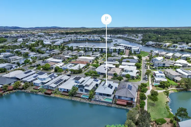16 Mariner Avenue, Hope Island QLD 4212
